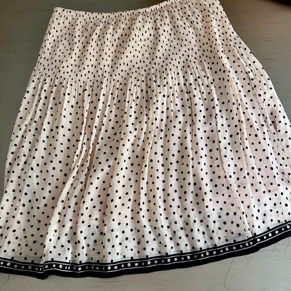 Max Studio SZ S Cream and Black fully lines skirt Nwt - Picture 2 of 7